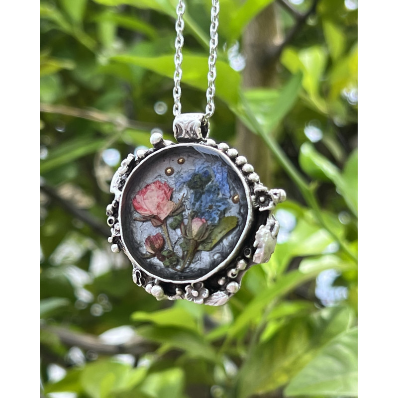 Rose & Forget-me-not Necklace
